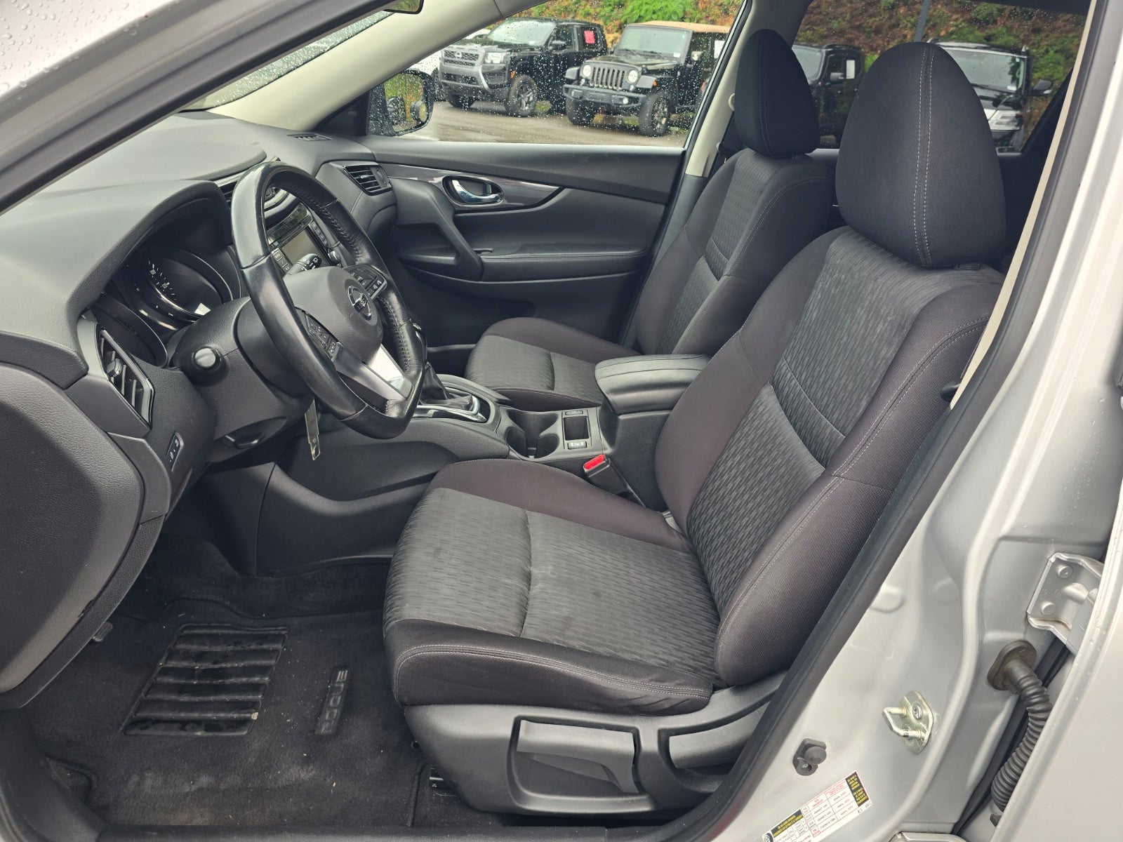 2019 Nissan Rogue S
