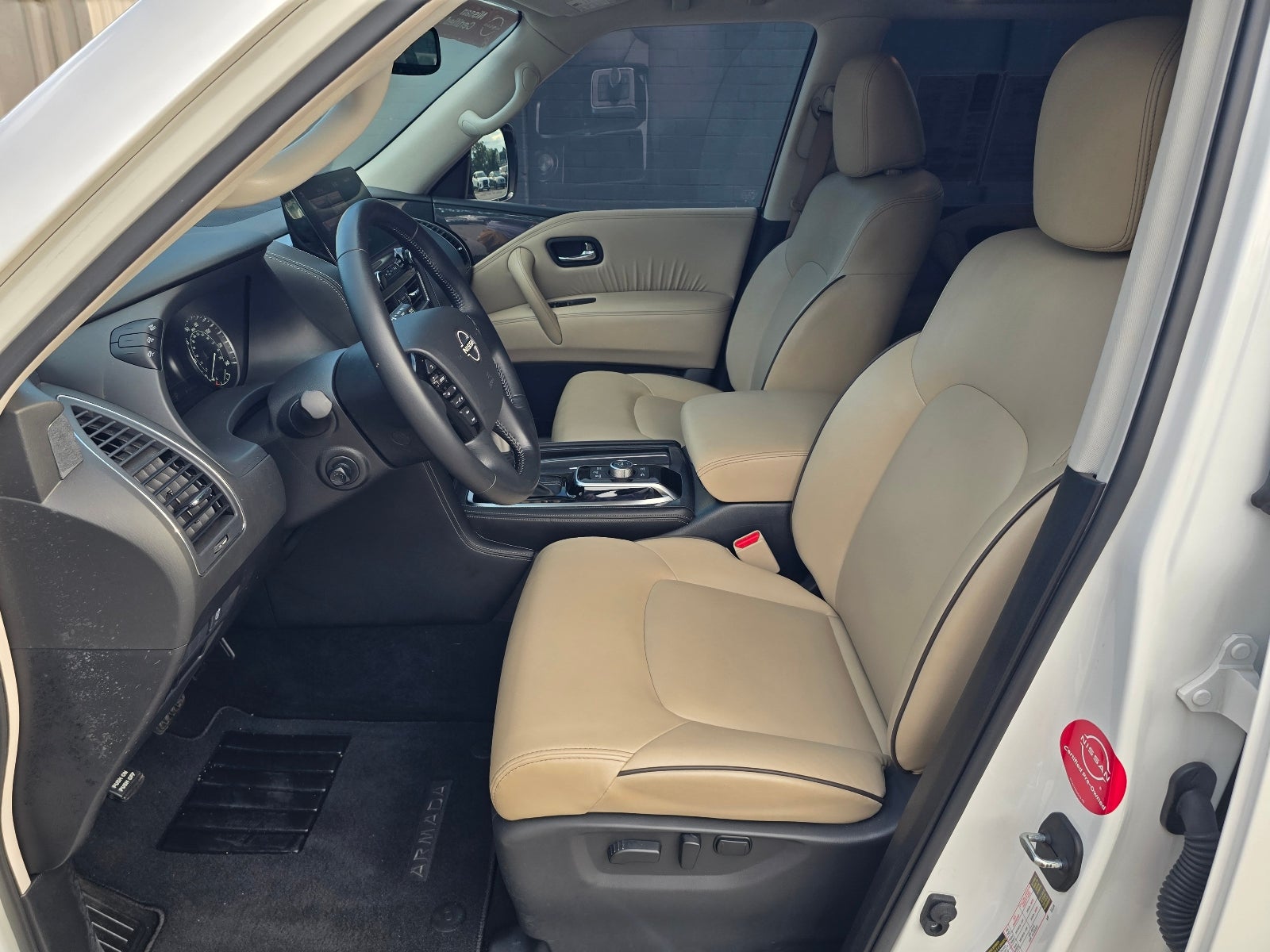 2024 Nissan Armada SV