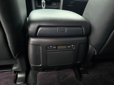 2024 Nissan Armada SV