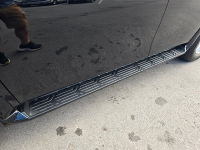 2024 Nissan Armada SV