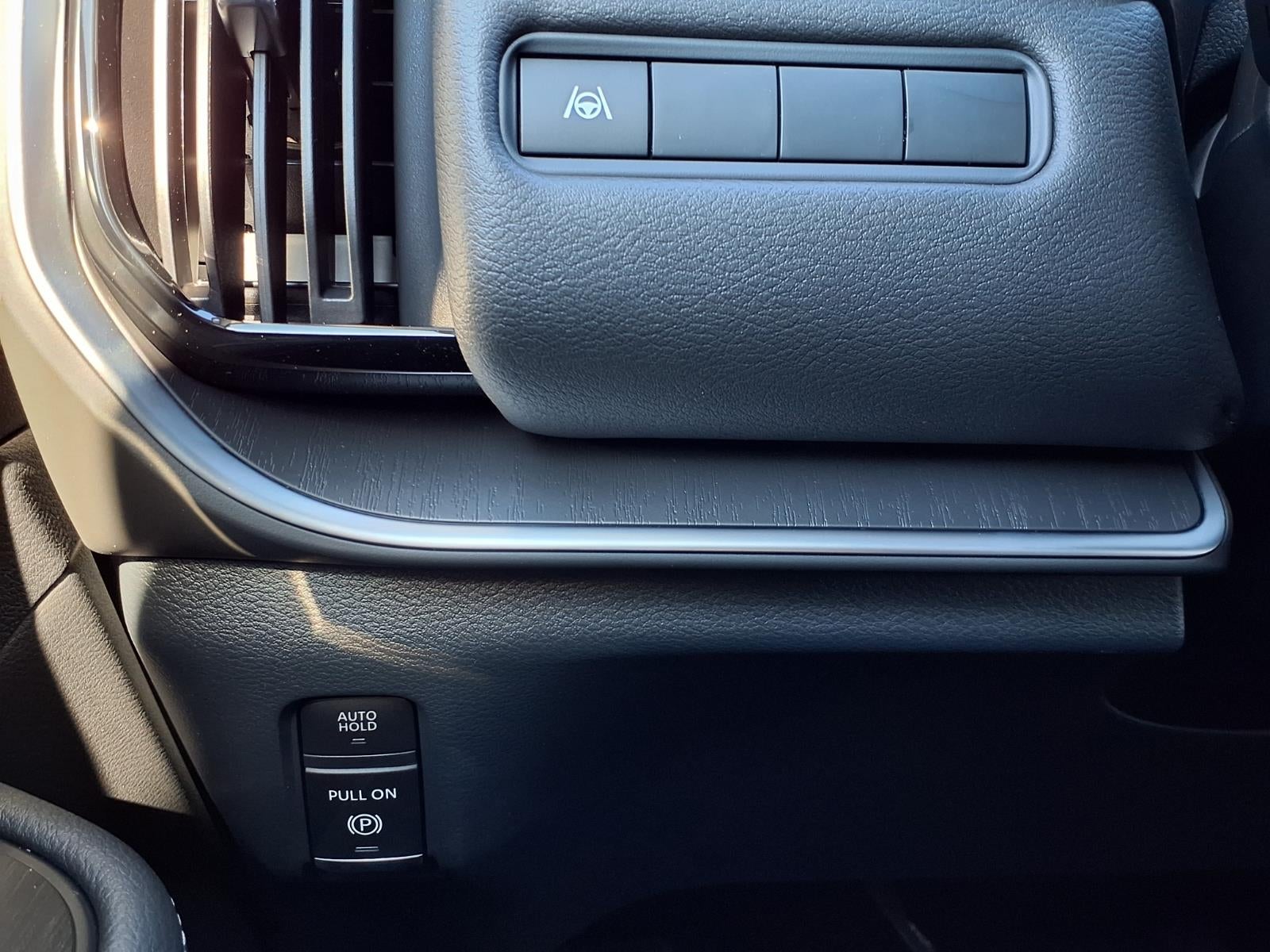 2026 Nissan Armada SV