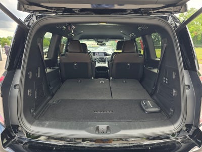 2025 Nissan Armada SL