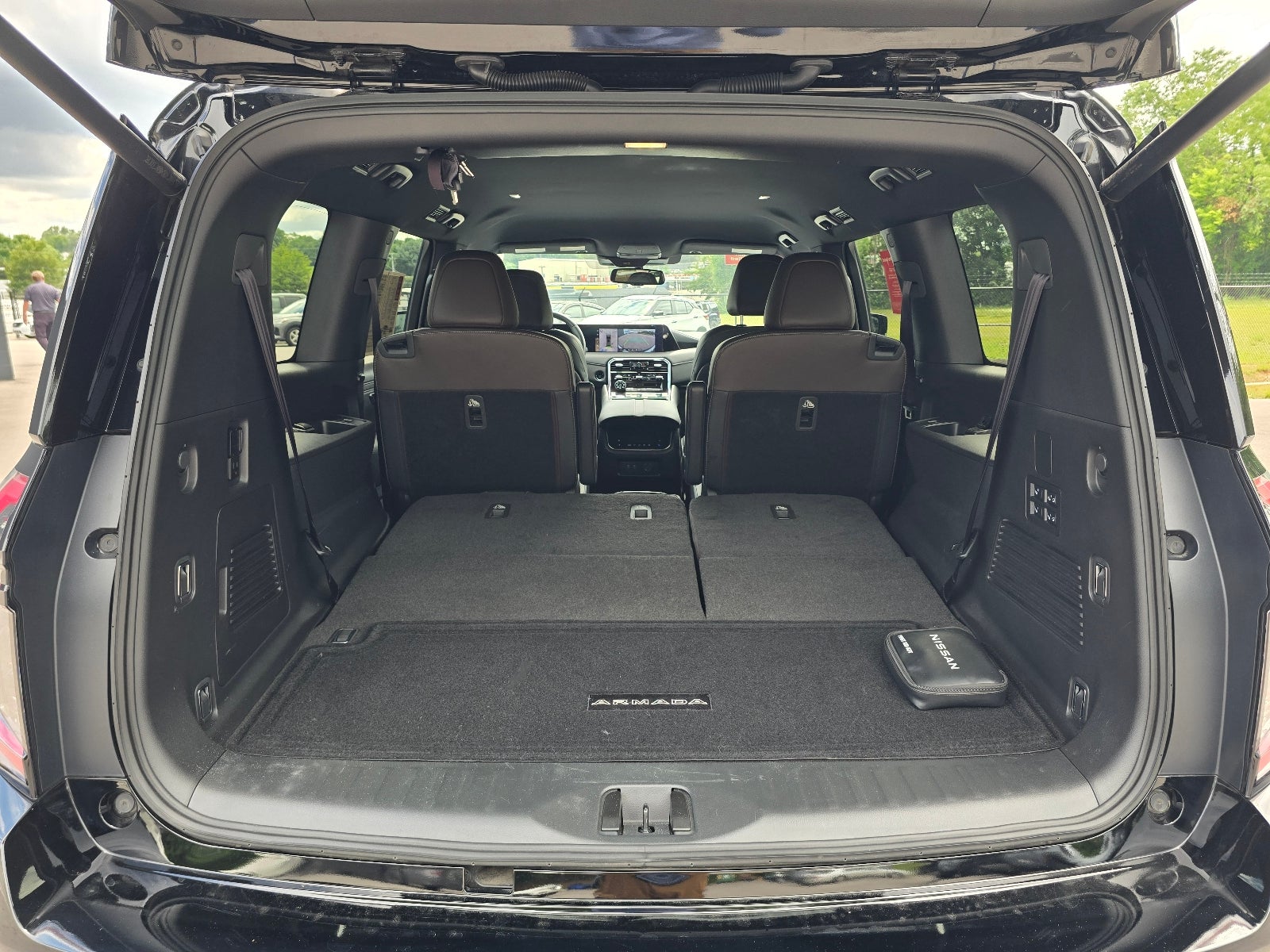 2025 Nissan Armada SL