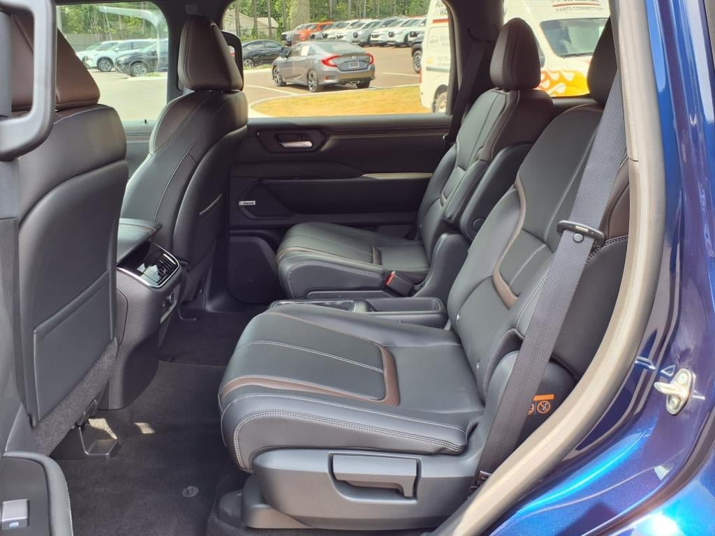 2025 Nissan Armada SL