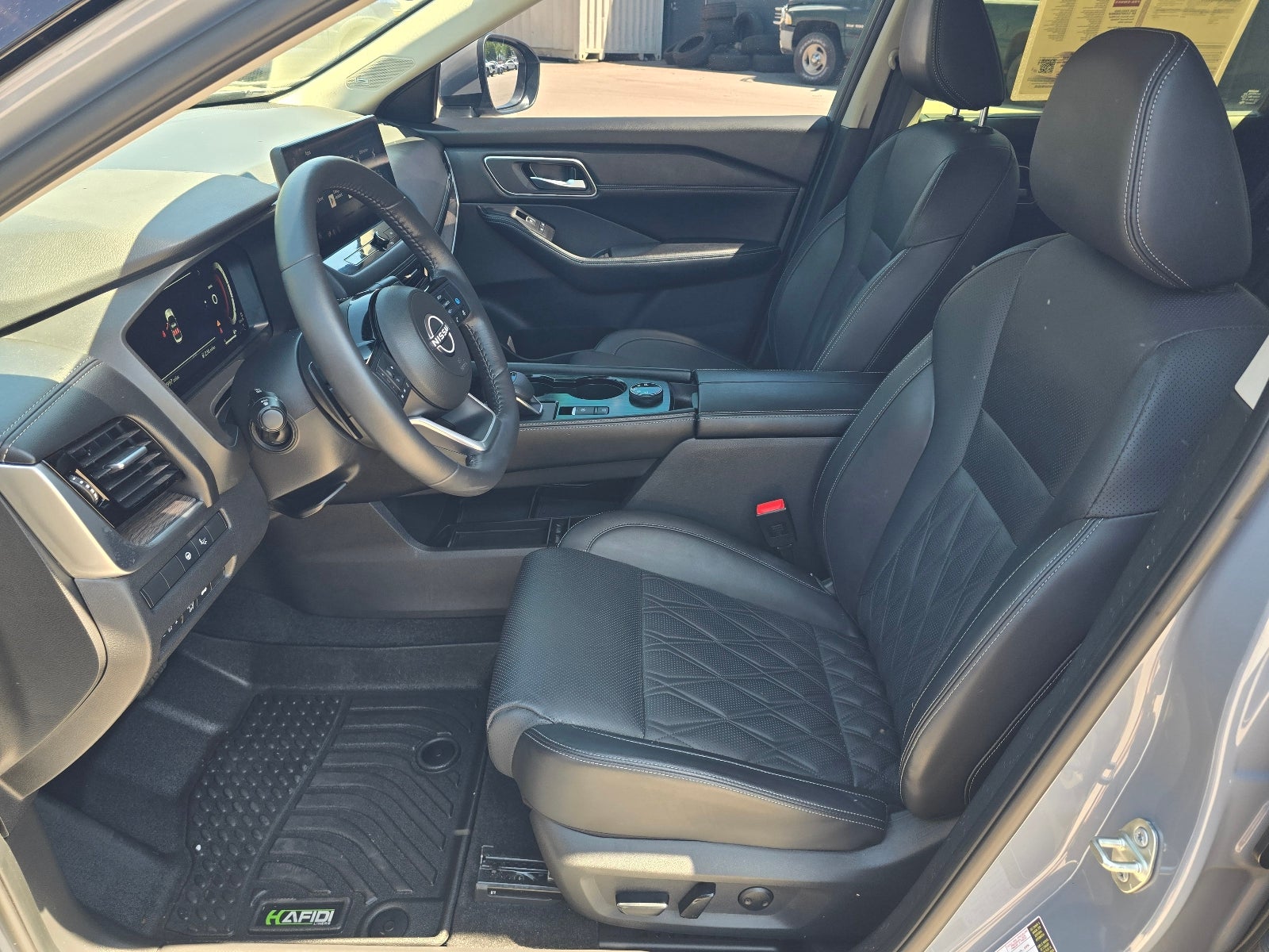 2024 Nissan Rogue Platinum