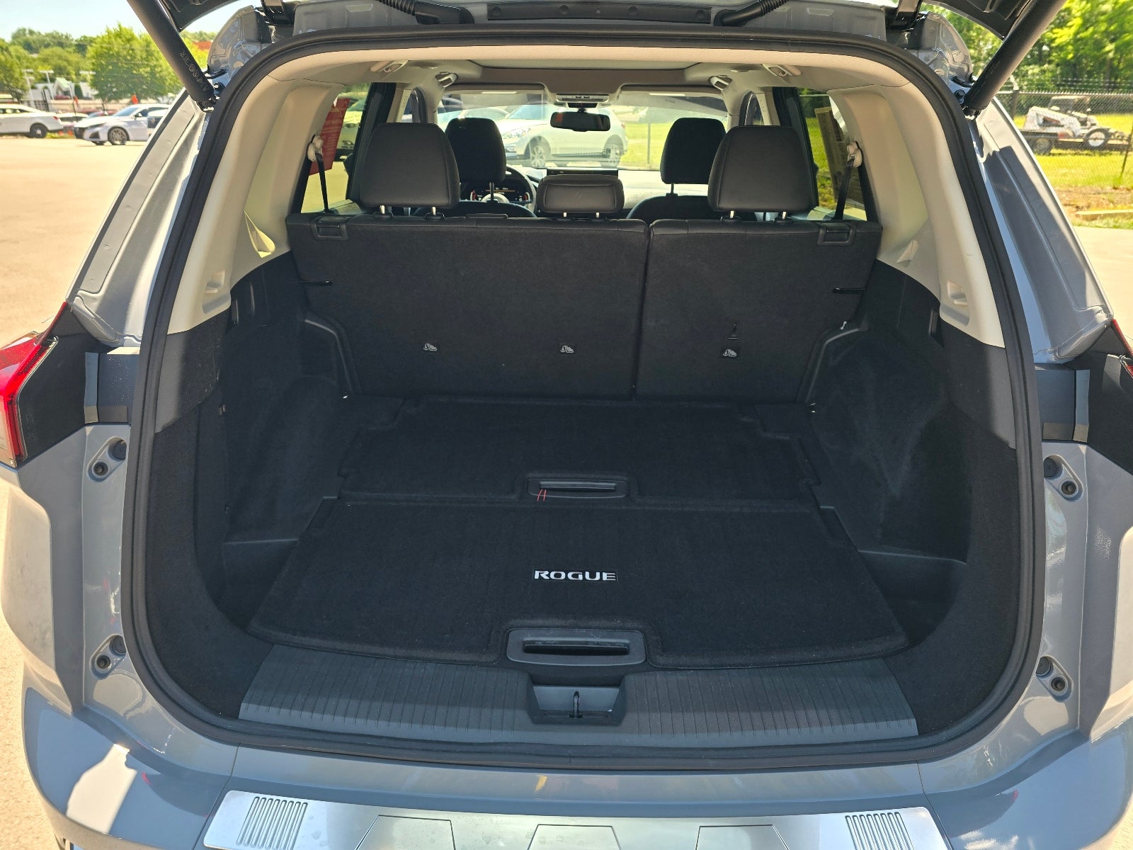 2024 Nissan Rogue Platinum
