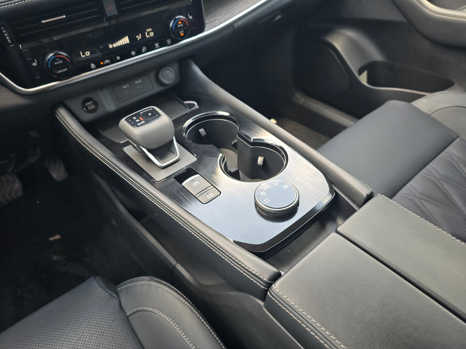 2024 Nissan Rogue Platinum