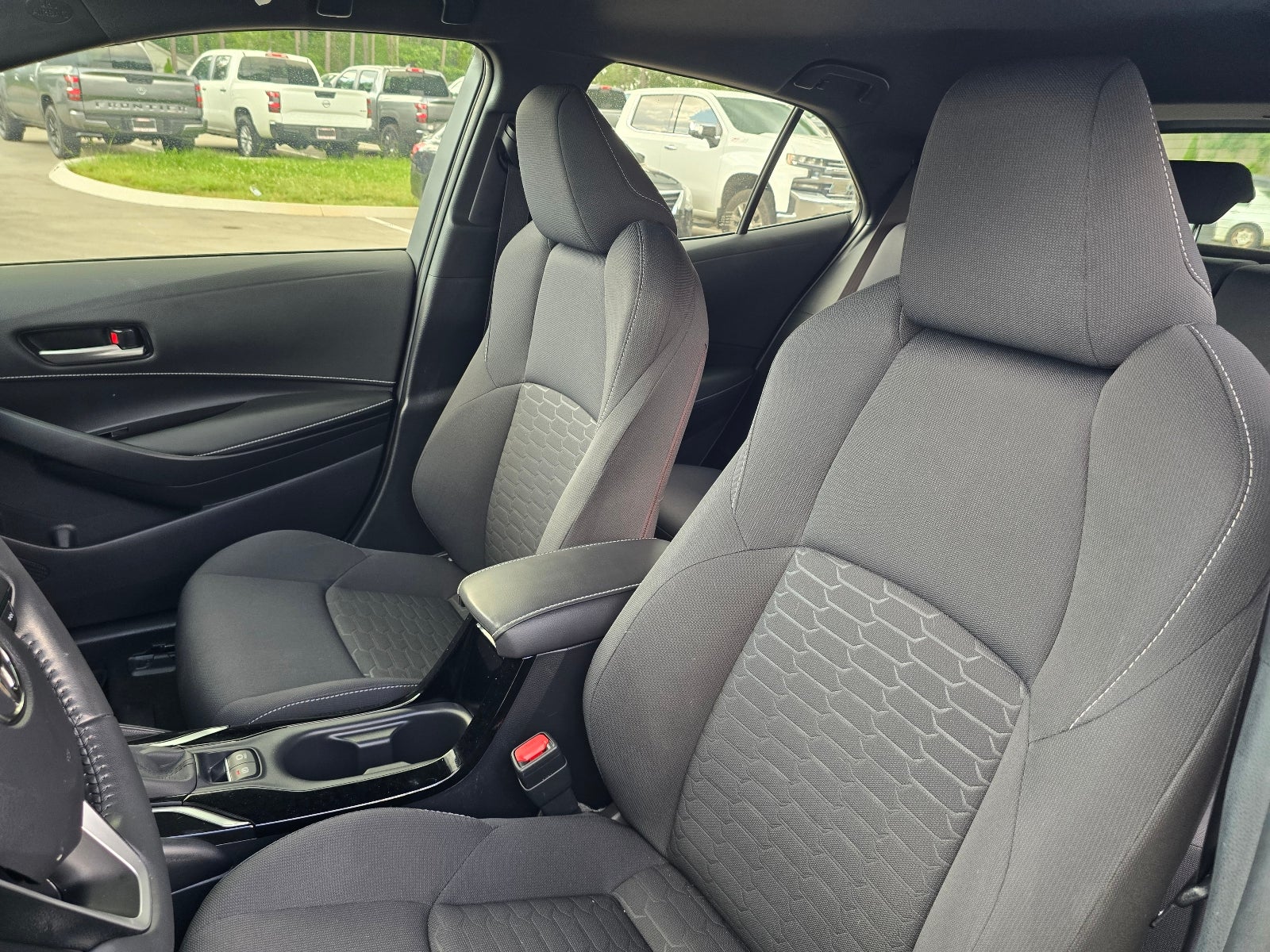 2022 Toyota Corolla Hatchback SE