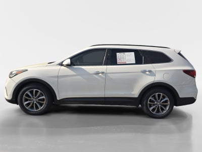 2017 Hyundai Santa Fe XL SE