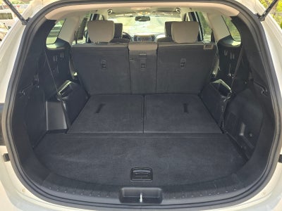 2017 Hyundai Santa Fe XL SE