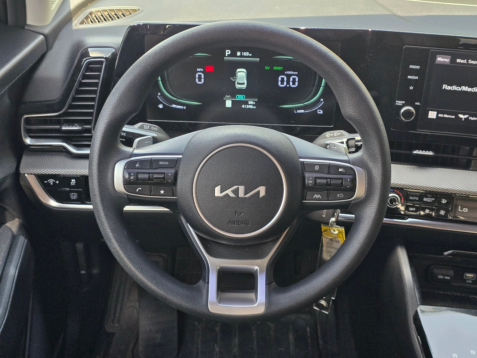 2023 Kia Sportage Hybrid LX