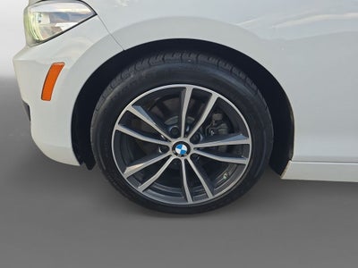 2019 BMW 2 series 230i