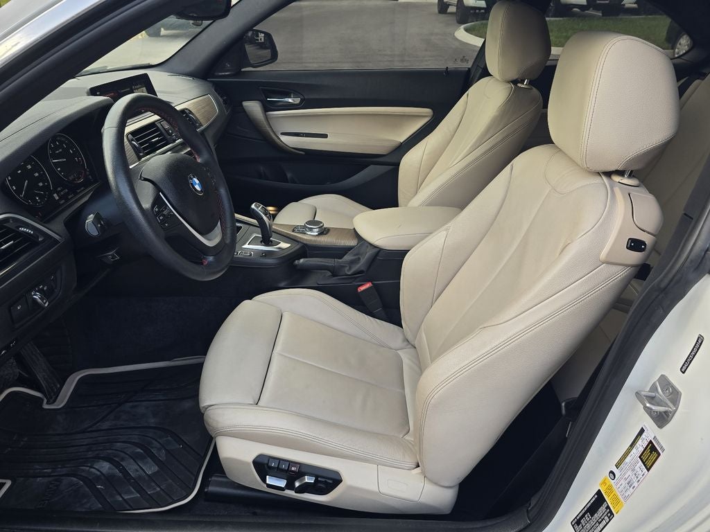 2019 BMW 2 series 230i