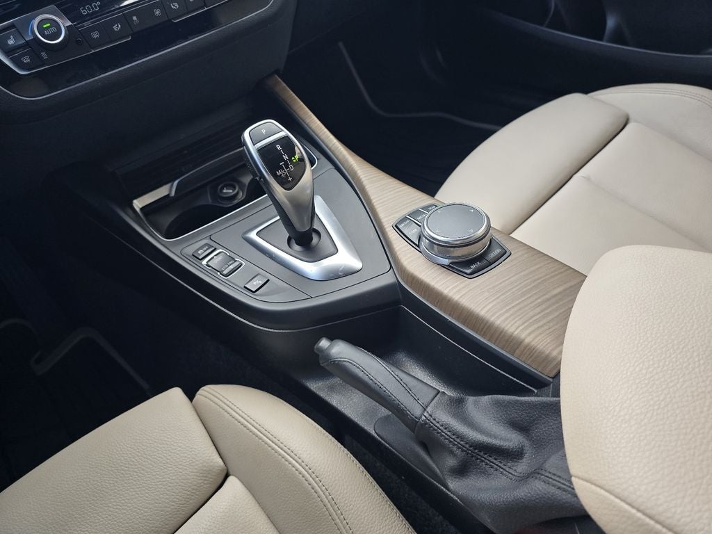 2019 BMW 2 series 230i
