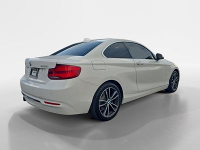 2019 BMW 2 series 230i
