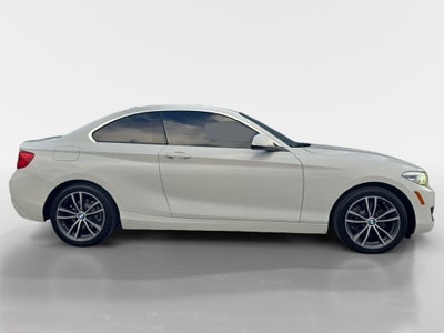 2019 BMW 2 series 230i