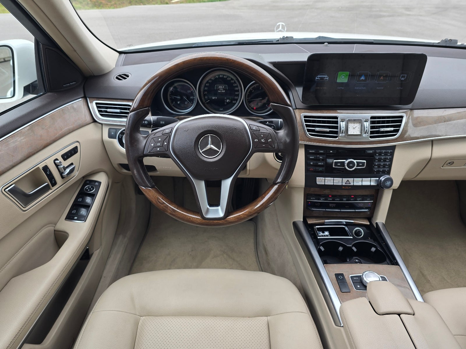 2014 Mercedes-Benz E-Class Luxury