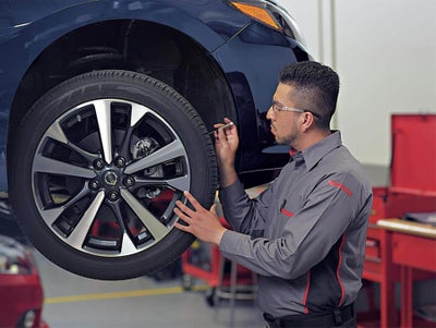 $100 Instant Rebate on purchase of 4 tires